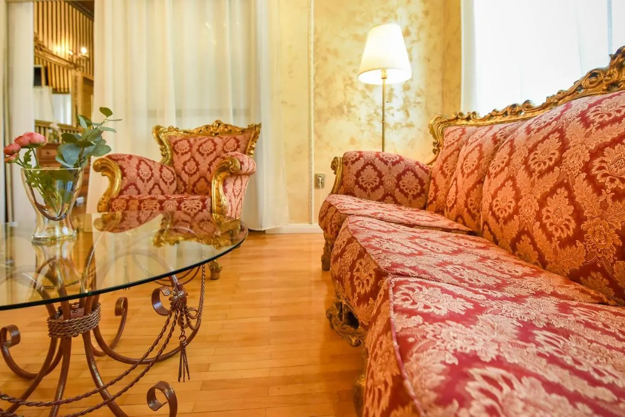 The Museum - Wonderful Super Central Apartment Bucarest Romania