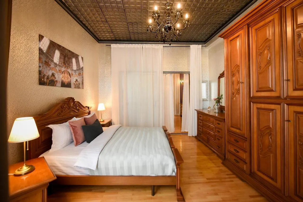 The Museum - Wonderful Super Central Apartment Bucarest 0*,