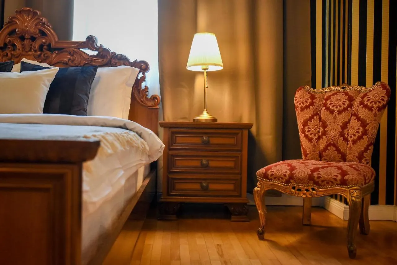 The Museum - Wonderful Super Central Apartment Bucharest
